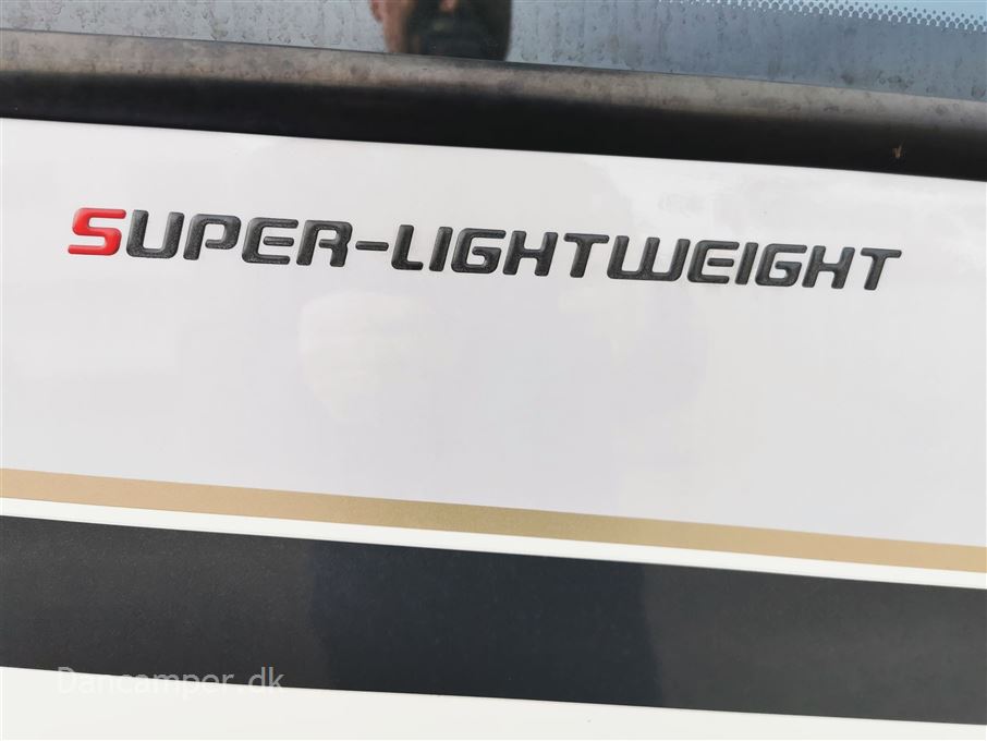 Carthago compactline 144 LE